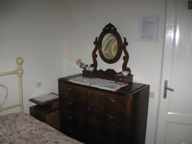 Albergo Ristorante Guidi Pistoia Pokoj fotografie